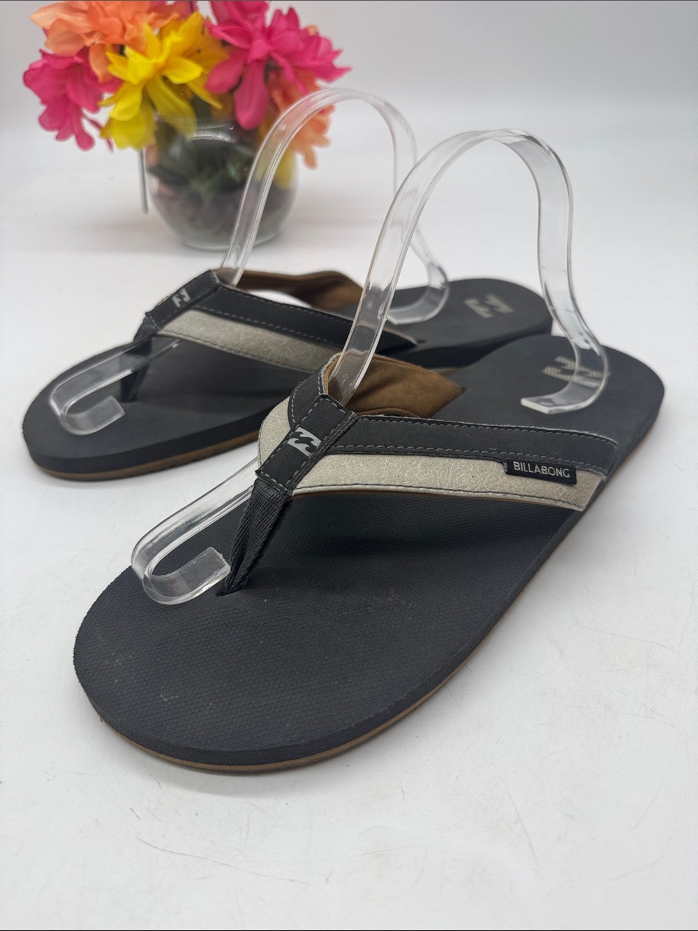 Billabong Black and Brown Men’s Flip Flops with Tan Accent FFT10151